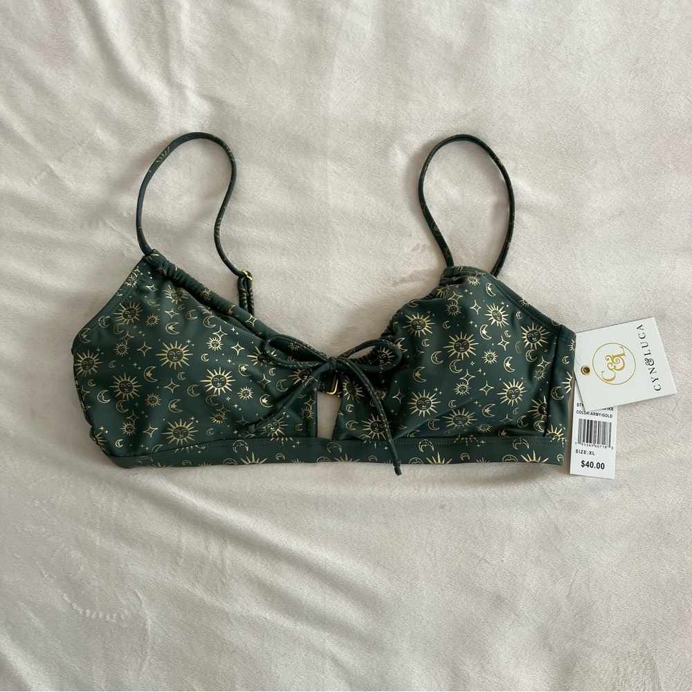 **SOLD** NWT Fairycore Cyn & Luca Green Celestial Bikini Top Women’s Size XL